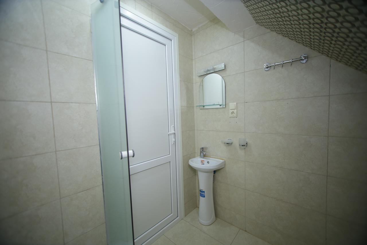 Four Rooms Tbilisi Exterior photo